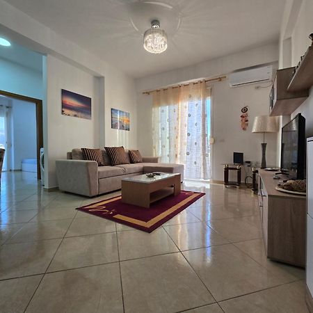 Modern , Quiet , Family Friendly & Fully Furnished Apartment Vlore Exterior photo